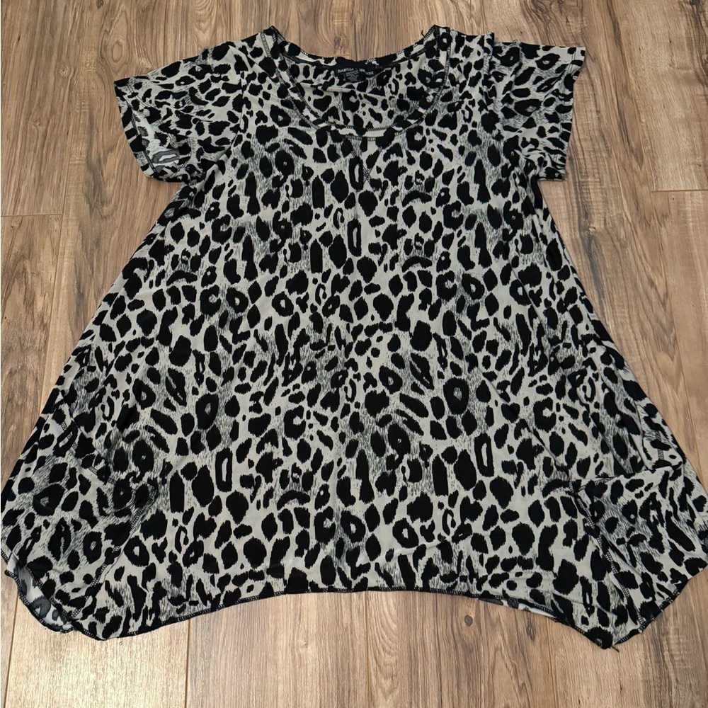 Isabella Rodriguez Leopard Print Tunic